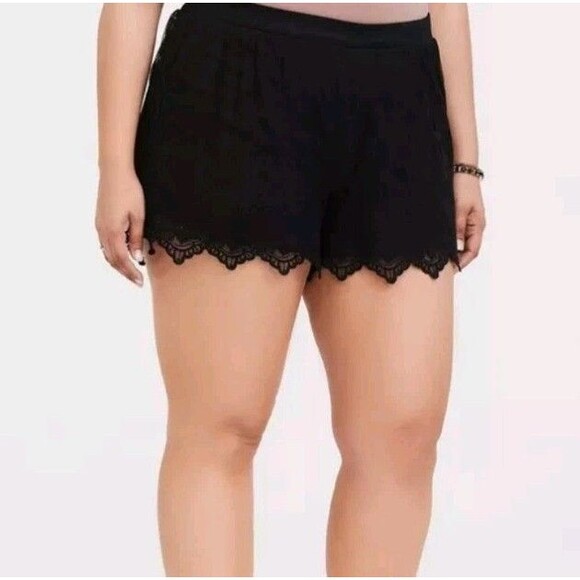 Torrid Pull On Shorts Plus Size 2X Black Lace Embroidered Mesh High Waist Lined - Picture 1 of 8